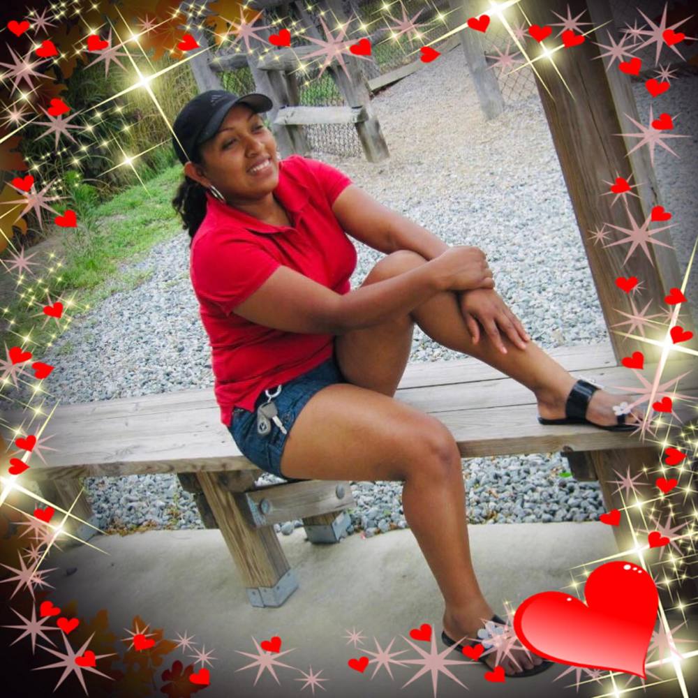 Meet your Posher, Mireya